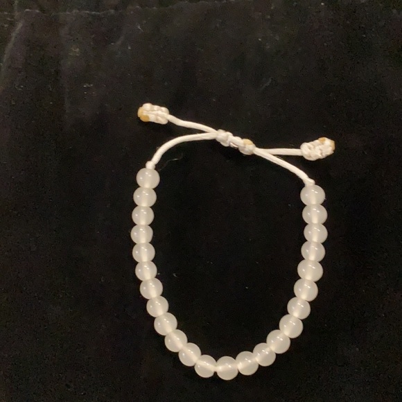 Hand-beaded glass bracelet, sliding closure. - Picture 3 of 3